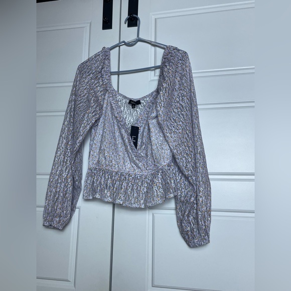 Lulu’s Impressive Cutie Lavender Floral Lace Balloon Sleeve Peplum Top - Picture 6 of 11